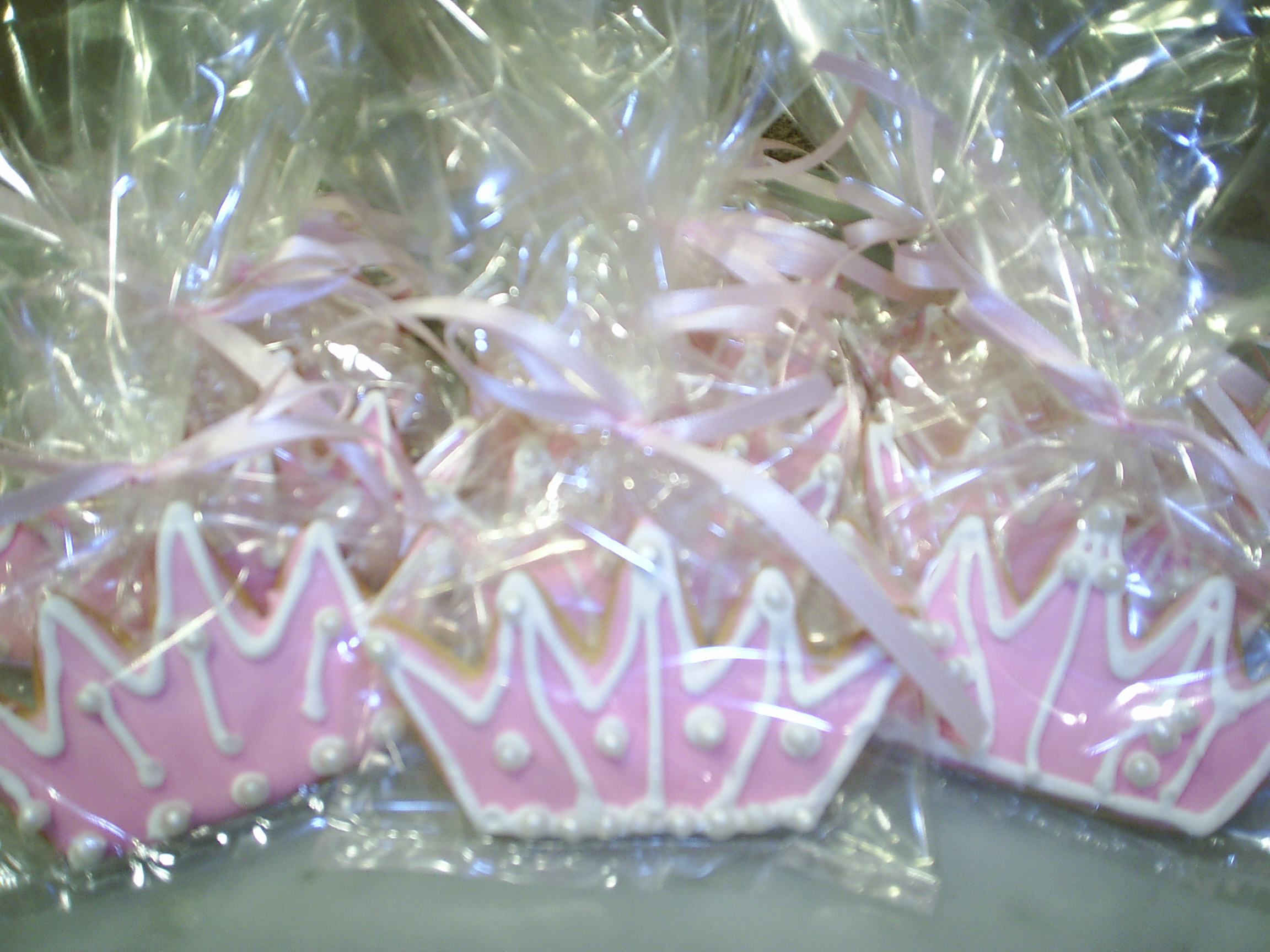 pinkcrowncookies.JPG